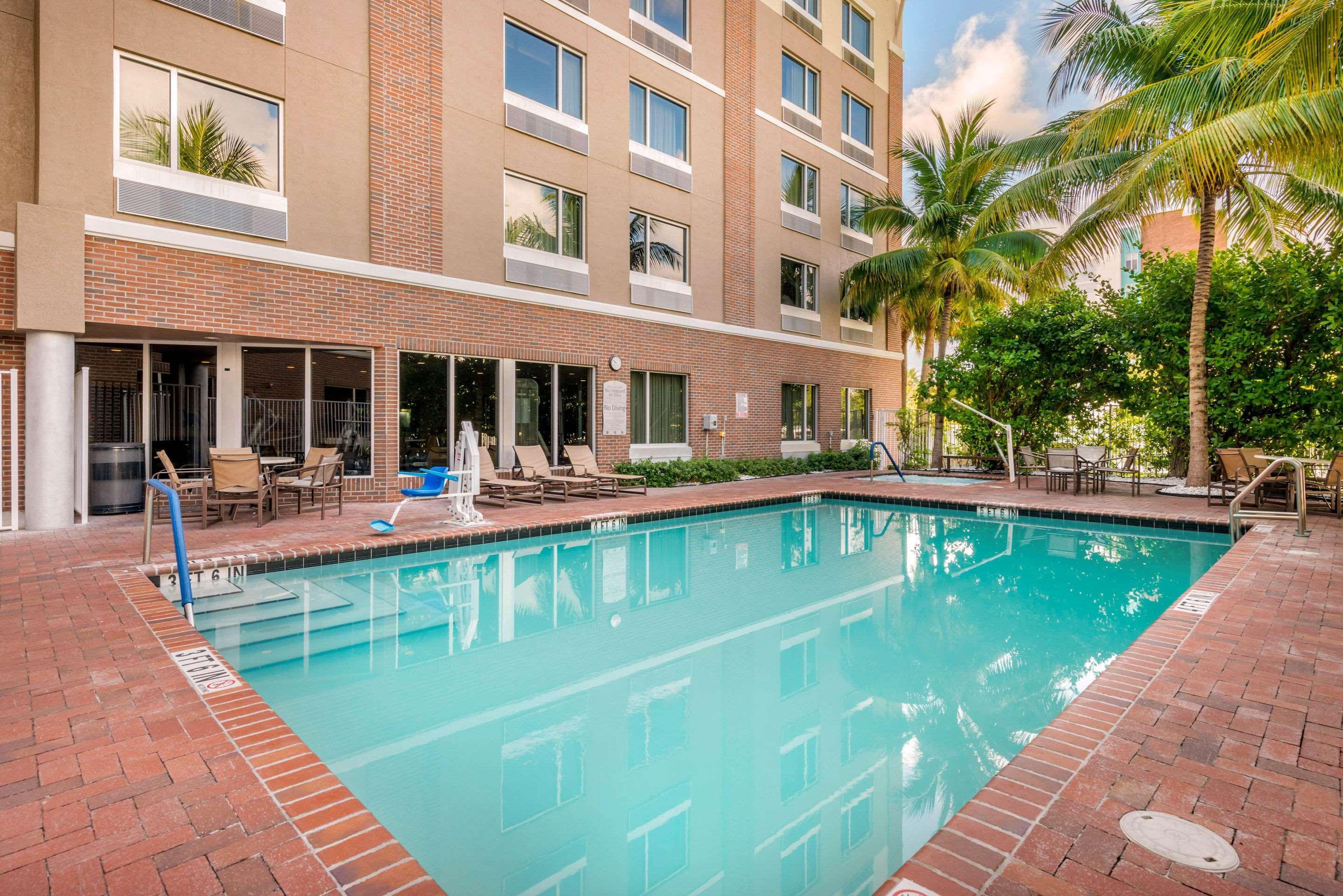Cambria Hotel Ft Lauderdale, Airport South & Cruise Port Dania Beach Extérieur photo